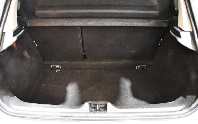 RENAULT CLIO INTENS ENERGY DCI 90 GRIS EM-876-HR