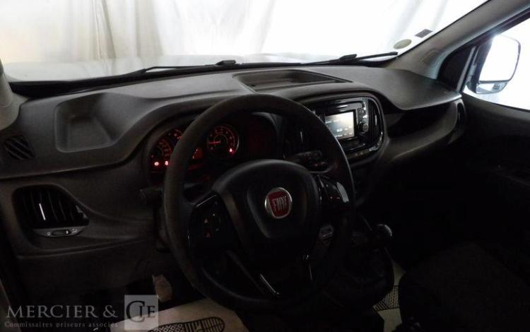FIAT DOBLO FOURGON CARGO 1.6 MJT 105 SX GRIS EN-208-WJ