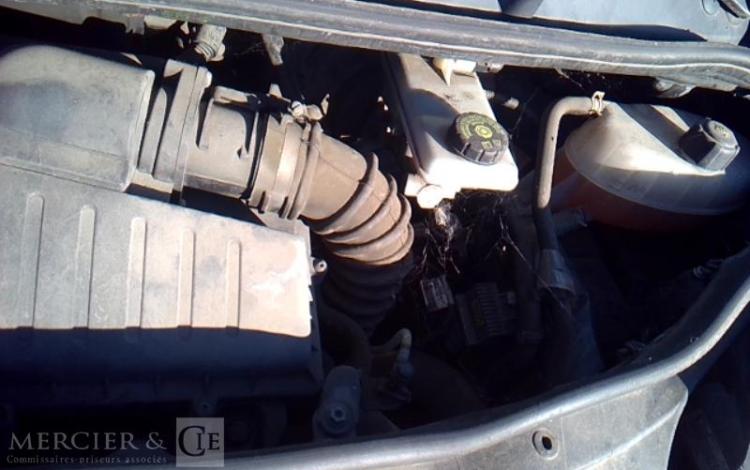 RENAULT TRAFIC 2.0 DCI 90 1T0 L1H1 CONFORT BLEU EN-450-NE