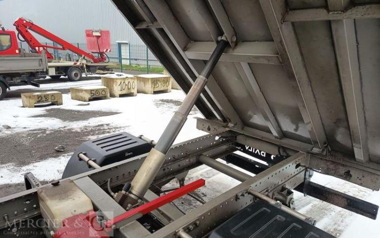 IVECO 35C12 BENNE SIMPLE CABINE COFFRE  EP-051-NV