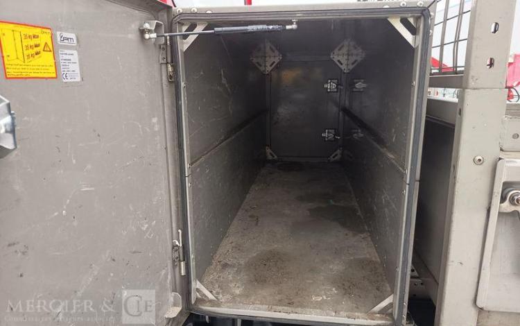 IVECO 35C12 BENNE SIMPLE CABINE COFFRE  EP-051-NV