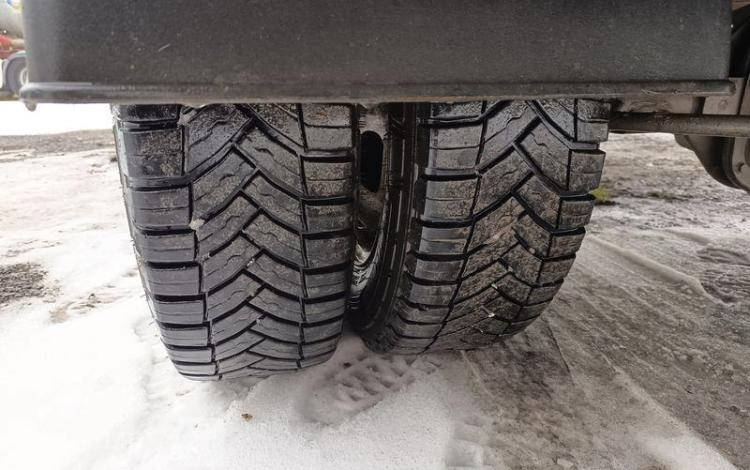 IVECO 35C12 BENNE SIMPLE CABINE COFFRE  EP-051-NV