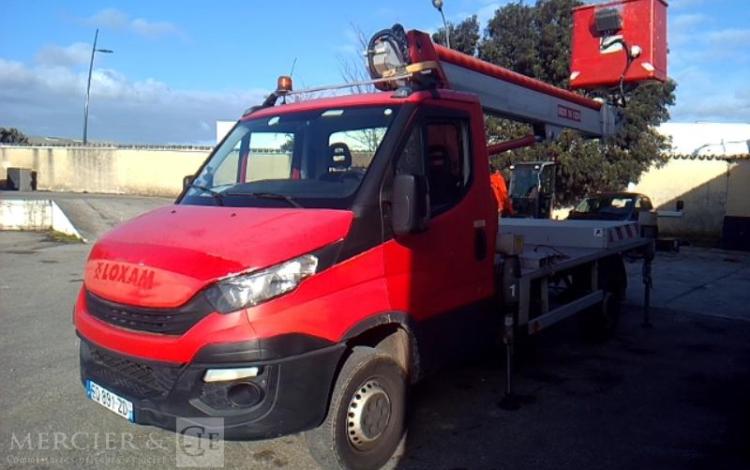 MULTITEL 35-120 NACELLE SUR VL MULTITEL MT222 22M 3520H ROUGE EQ-891-ZD