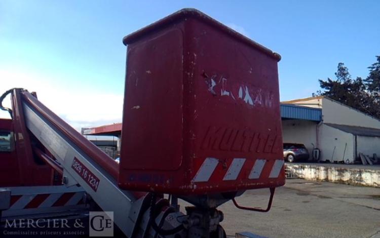 MULTITEL 35-120 NACELLE SUR VL MULTITEL MT222 22M 3520H ROUGE EQ-891-ZD