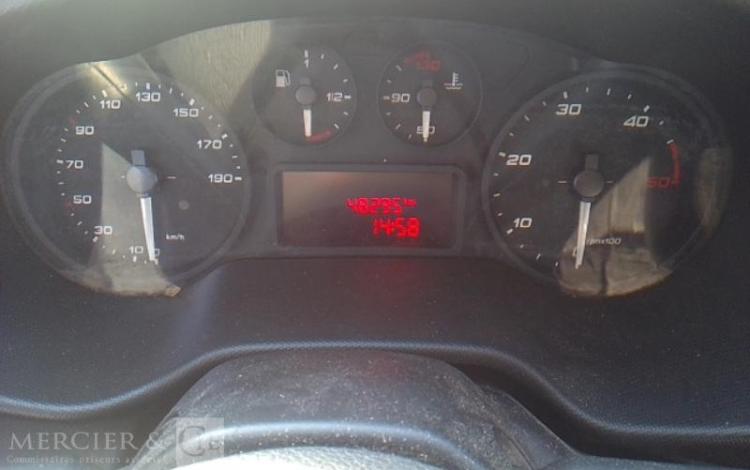 MULTITEL 35-120 NACELLE SUR VL MULTITEL MT222 22M 3520H ROUGE EQ-891-ZD