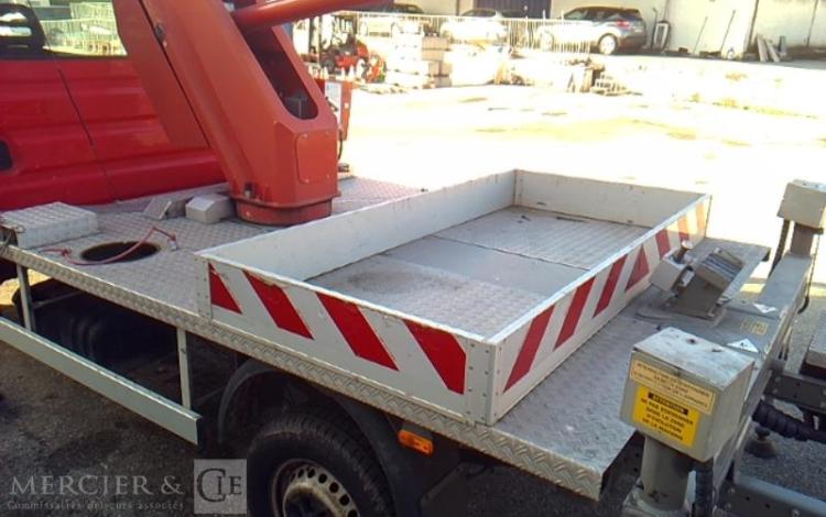 MULTITEL 35-120 NACELLE SUR VL MULTITEL MT222 22M 3520H ROUGE EQ-891-ZD