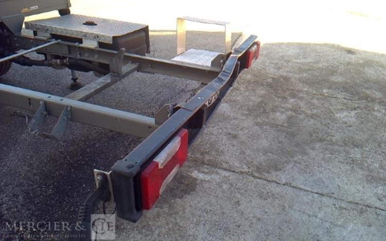 MULTITEL 35-120 NACELLE SUR VL MULTITEL MT222 22M 3520H ROUGE EQ-891-ZD