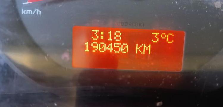 RENAULT MASTER AVEC NACELLE FRANCE ELEV 121 FCC – 11M – DIESEL – 1700 H – ANNEE 2017 ROUGE ES-003-DL