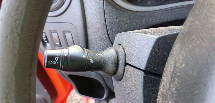 RENAULT MASTER AVEC NACELLE FRANCE ELEV 121 FCC – 11M – DIESEL – 1700 H – ANNEE 2017 ROUGE ES-003-DL