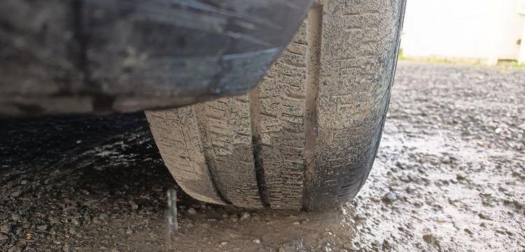 RENAULT MASTER AVEC NACELLE FRANCE ELEV 121 FCC – 11M – DIESEL – 1700 H – ANNEE 2017 ROUGE ES-003-DL