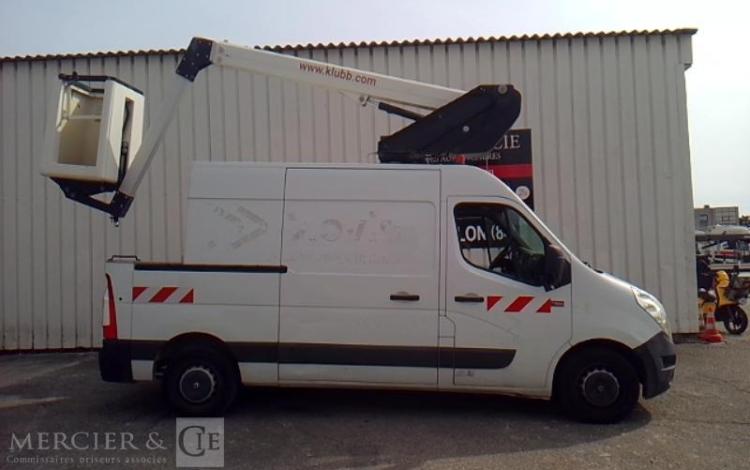 RENAULT MASTER NACELLE SUR VL 12M 1783H BLANC ES-049-CQ