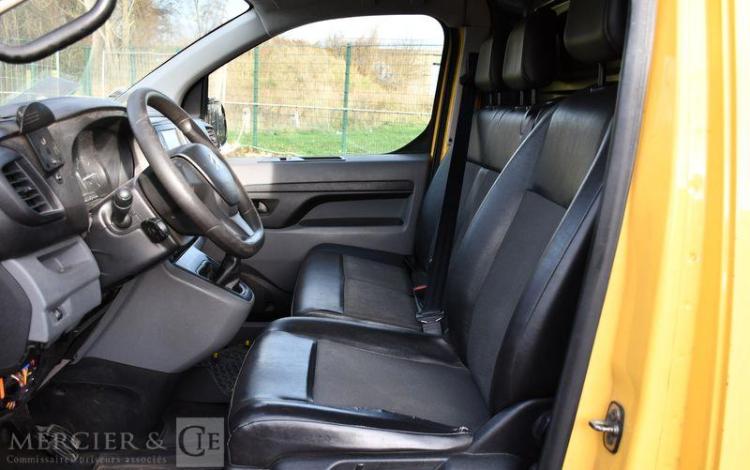 CITROEN JUMPY STD BLUEHDI 95CH BVM TAILLE M CONFORT
 JAUNE ES-133-PC