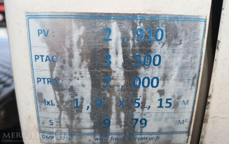 NISSAN NT400 AVEC NACELLE TOPY11 – 10 M – DIESEL – 1420 H –  98070 KMS – AN 2017 BLANC ES-823-TE