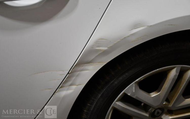 RENAULT MEGANE ESTATE DCI 110CH BUSINESS BLANC ET-932-SY