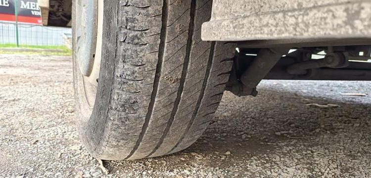 RENAULT MASTER F3500 2.3 DCI 130ch CAISSE GRAND CONFORT BLANC EX-035-KC