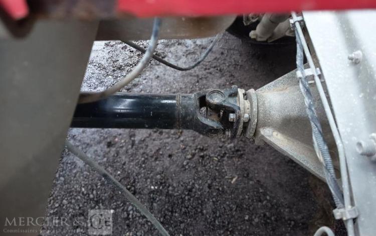 IVECO DAILY 35C12 BENNE AVEC COFFRE ACIER DIESEL – 156826 KMS – ANNEE 2018 ROUGE EX-603-LT