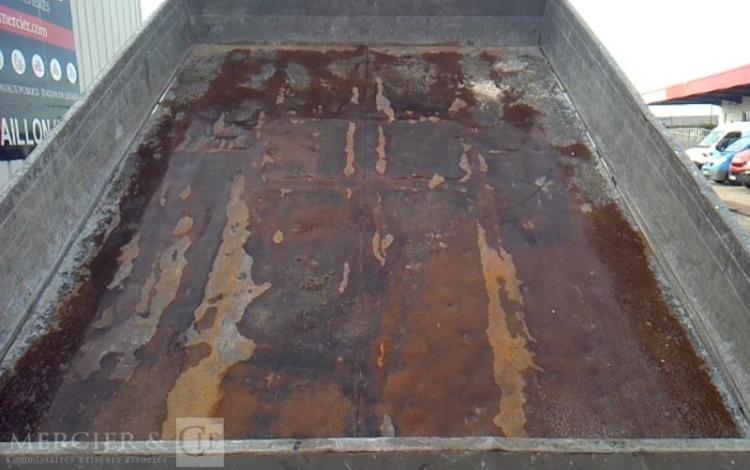 IVECO 35-120 BENNE SIMPLE CABINE COFFRE  EY-135-MK