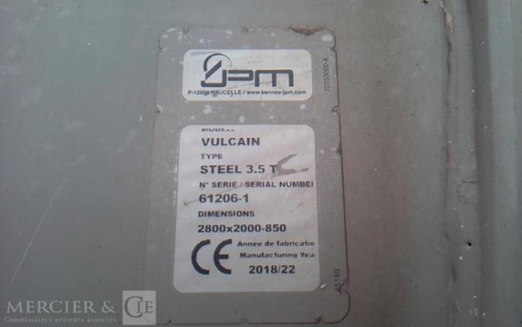 IVECO 35-120 BENNE SIMPLE CABINE COFFRE  EY-135-MK