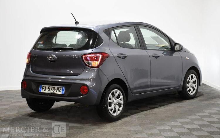 HYUNDAI I10 1,2 INTUITIVE GRIS FA-578-MZ
