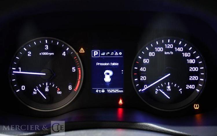 HYUNDAI TUCSON 1,7 CRDI 140 EXECUTIVE 2WD DCT BVA NOIR FA-635-HG