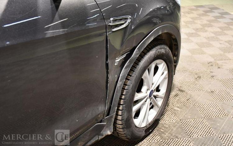 FORD KUGA 2.0 TDCI 150CH TITANIUM 4X2 S&S MARRON FA-938-BZ