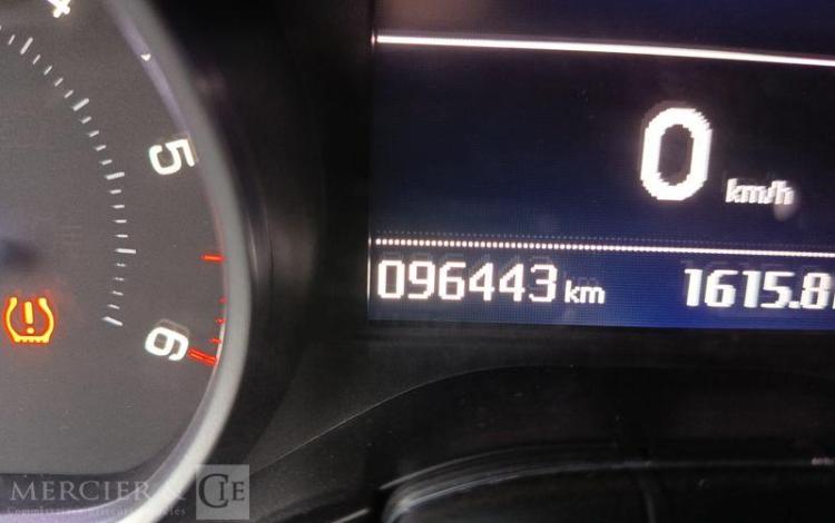 PEUGEOT 208 I PHASE 2 5 PPORTES 1.5 BLUE HDi BVM6 S&S 100 CV – DIESEL – ANNE 2018 GRIS FB-790-WX