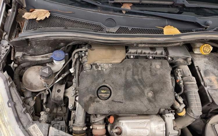 PEUGEOT 208 I PHASE 2 5 PPORTES 1.5 BLUE HDi BVM6 S&S 100 CV – DIESEL – ANNE 2018 GRIS FB-790-WX