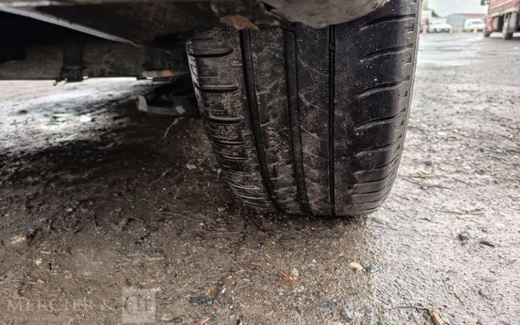 PEUGEOT 208 I PHASE 2 5 PPORTES 1.5 BLUE HDi BVM6 S&S 100 CV – DIESEL – ANNE 2018 GRIS FB-790-WX