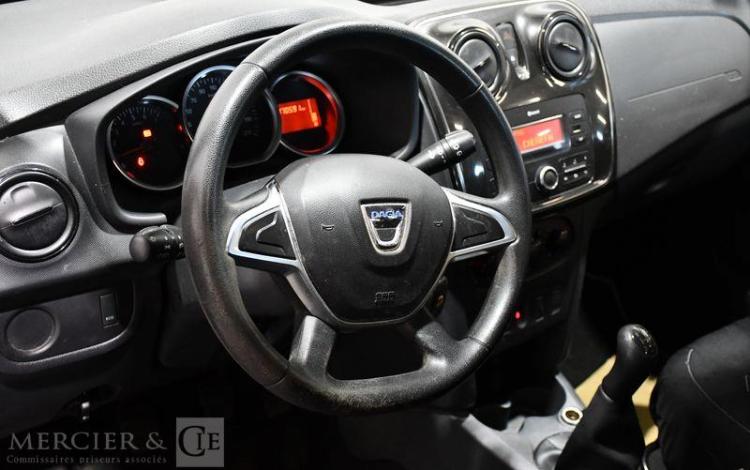 DACIA SANDERO 0,9 TCE 90 AMBIANCE GRIS FB-976-CD