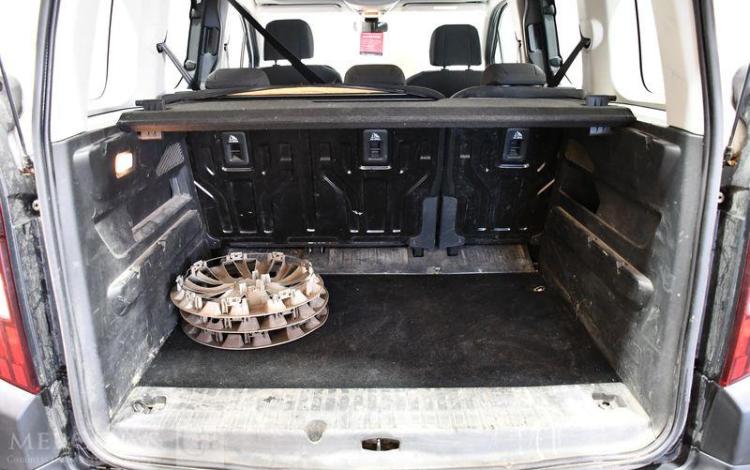 PEUGEOT RIFTER BLANC FC-874-XY