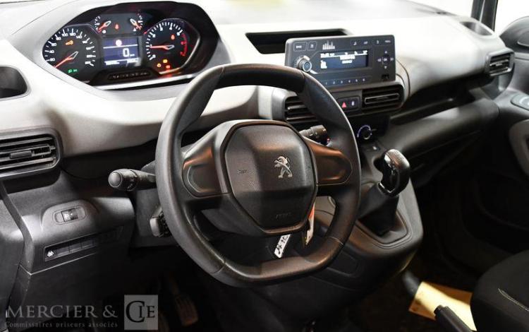 PEUGEOT RIFTER BLANC FC-874-XY