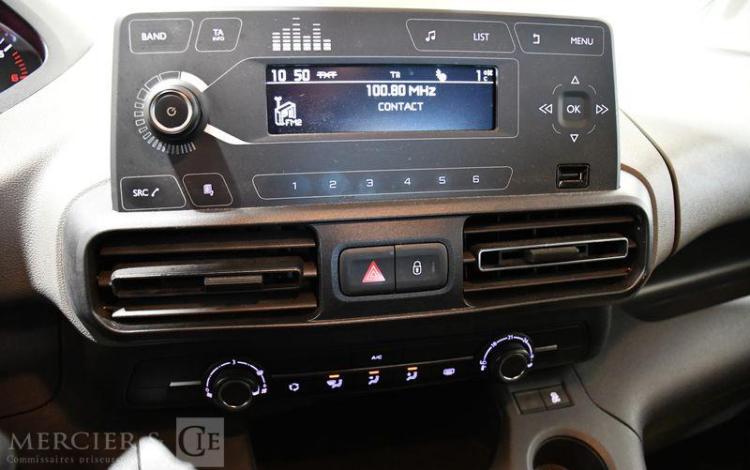 PEUGEOT RIFTER BLANC FC-874-XY