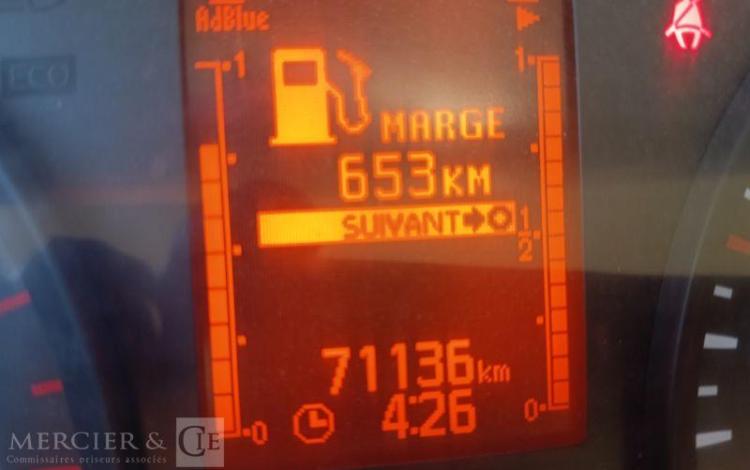 NISSAN NT400 CABSTAR 3,0 TD 16V 130 CV AVEC BENNE DIESEL – 71135 KMS – ANNEE 2019 BLANC FD-097-GH