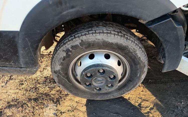 NISSAN NT400 CABSTAR 3,0 TD 16V 130 CV AVEC BENNE DIESEL – 71135 KMS – ANNEE 2019 BLANC FD-097-GH