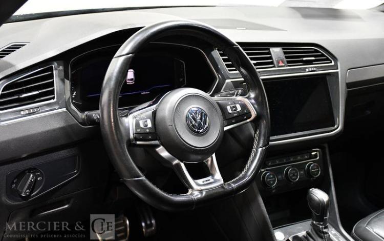 VOLKSWAGEN TIGUAN NOIR FD-377-FW