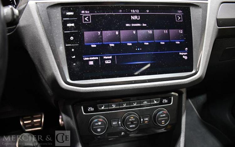 VOLKSWAGEN TIGUAN NOIR FD-377-FW
