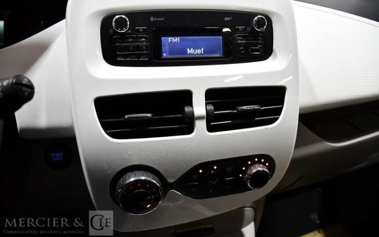 RENAULT ZOE R90 ZE 90 40KWH ACHAT-INTEGRAL CHARGE-NORMALE LIFE BLANC FD-513-PS