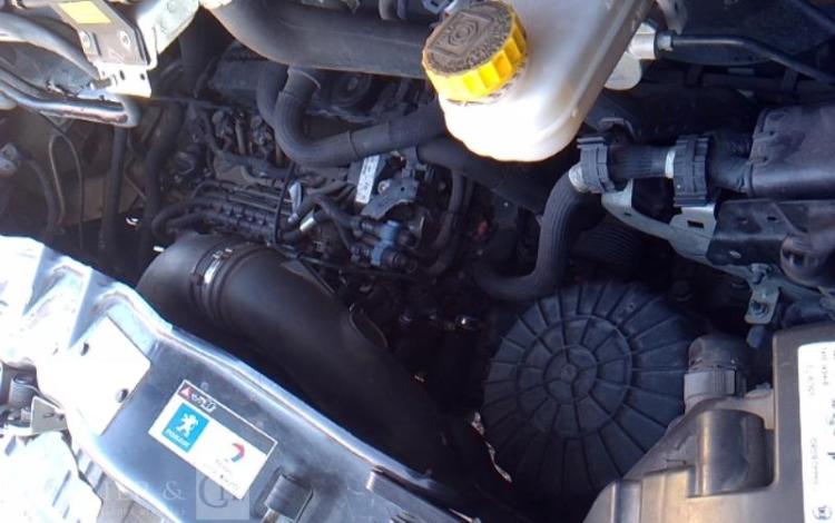 PEUGEOT BOXER 330 2.0 BLUEHDI 130 L2H2 PREMIUM PACK BLANC FF-274-LK