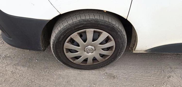 RENAULT TRAFIC III 1,6 DCI 16V ENERGY DIESEL AVEC NACELLE KLUBB K21 – 9 M – 1201 HEURES BLANC FG-256-YR