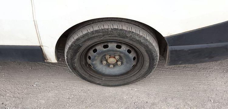 RENAULT TRAFIC III 1,6 DCI 16V ENERGY DIESEL AVEC NACELLE KLUBB K21 – 9 M – 1201 HEURES BLANC FG-256-YR