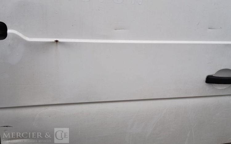 RENAULT MASTER GFC F3500 L3H2 DCI 130 BOIS  FG-351-VB