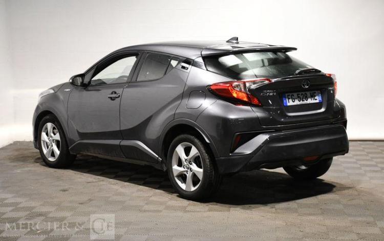 TOYOTA C-HR 1.8 HSD 122H 100 FULL-HYBRID DYNAMIC 4X2 E-CVT BVA GRIS FG-528-ME