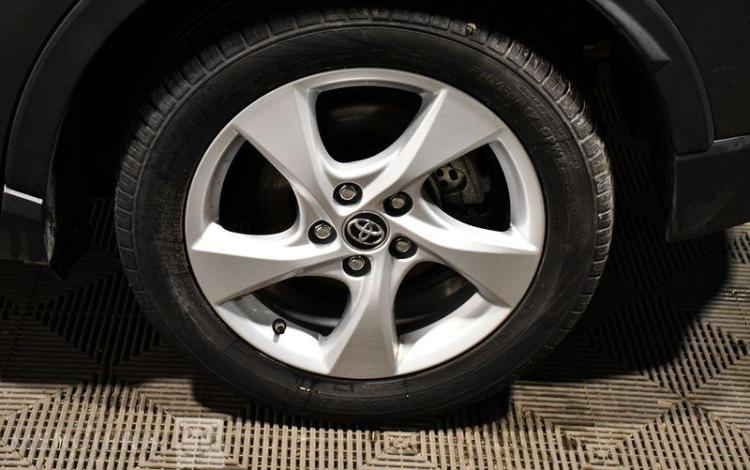 TOYOTA C-HR 1.8 HSD 122H 100 FULL-HYBRID DYNAMIC 4X2 E-CVT BVA GRIS FG-528-ME