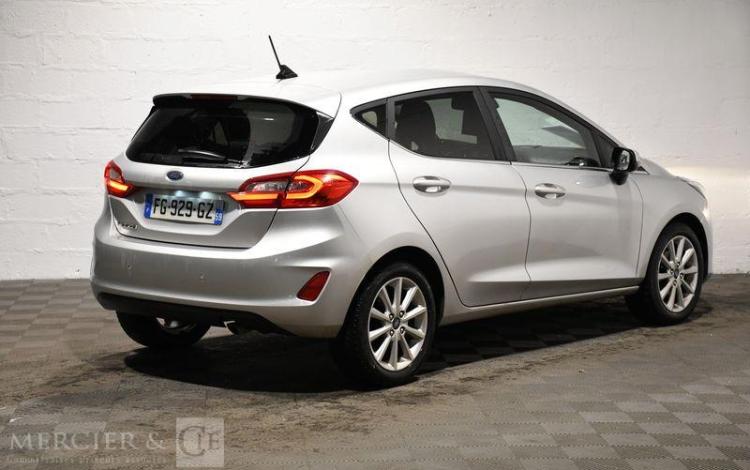 FORD FIESTA 1,0 ECOBOOST 100 TITANIUM S&S GRIS FG-929-GZ