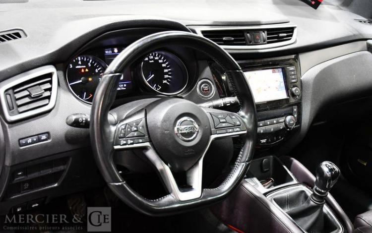 NISSAN QASHQAI 1.3 DIGT 140 TEKNA PLUS GRIS FG-957-MK