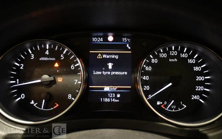 NISSAN QASHQAI 1.3 DIGT 140 TEKNA PLUS GRIS FG-957-MK