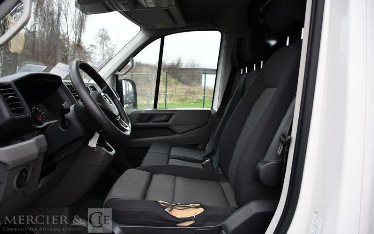VOLKSWAGEN CRAFTER FOURGON 35 L3H3 2.0 TDI 140ch DSG BLANC FH-439-YF