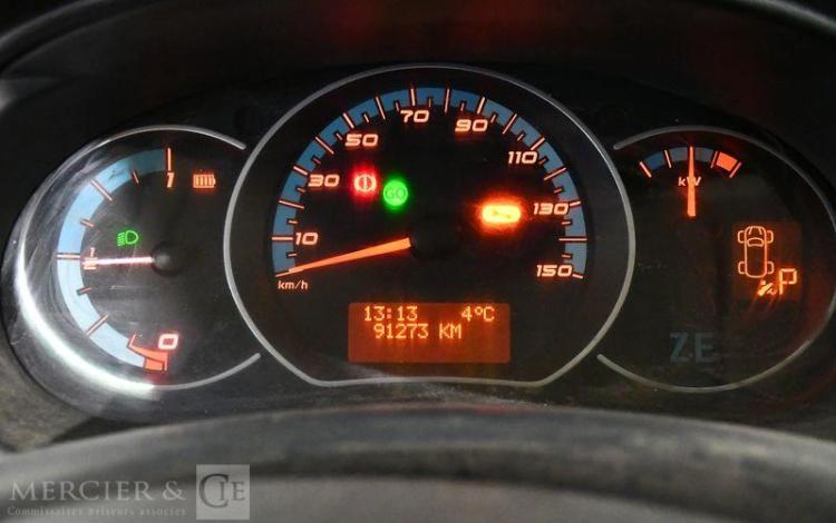 RENAULT KANGOO ZE 33 EXPRESS JAUNE FH-538-TJ