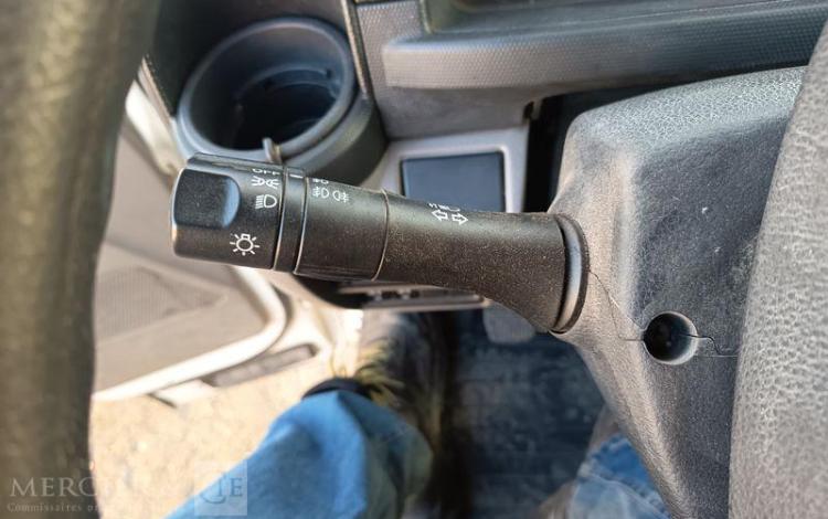 NISSAN NT400 CABSTAR 3,0 TD 16V 130 CV AVEC BENNE –  DIESEL – 66273 KMS – ANNEE 2019 BLANC FH-699-AZ