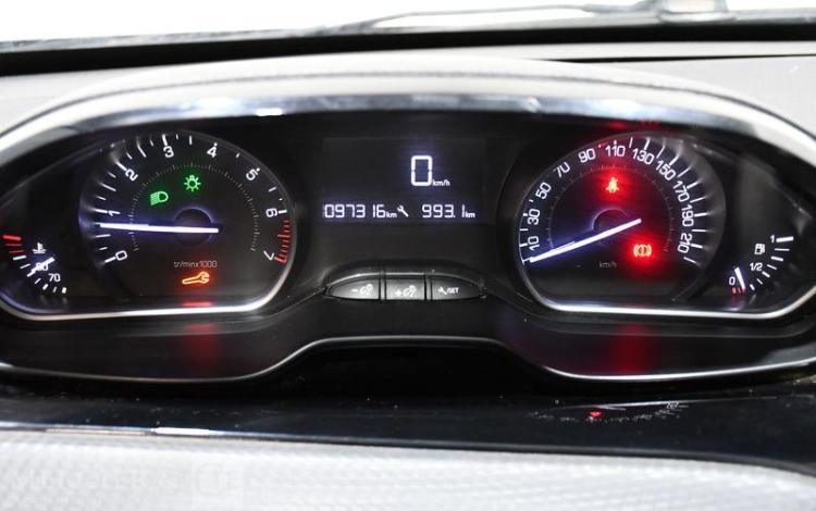 PEUGEOT 208 1.2 PURETECH 80 SIGNATURE GRIS FJ-128-GJ